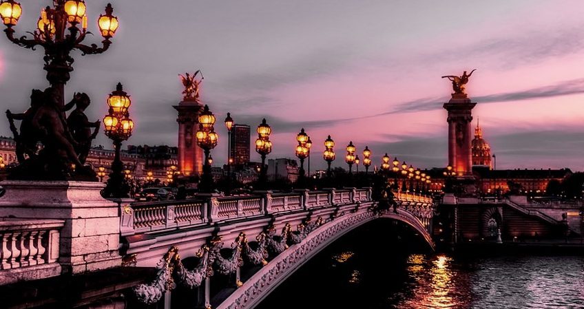 Bridge over the Seine River at dusk