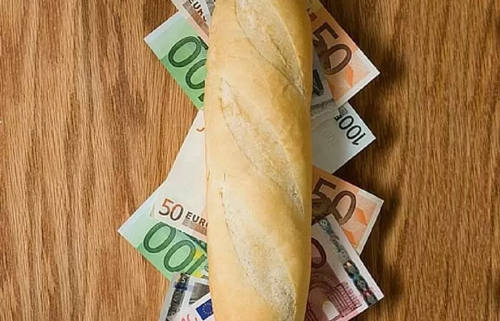 Currency Sandwich