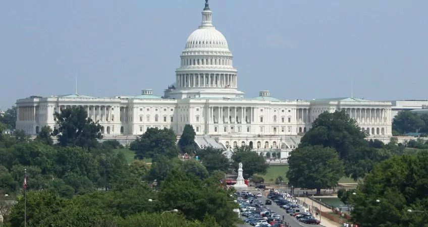 Will Congress Eliminate Worldwide Taxation Of U.S. Citizens? vuew of the US capitol building
