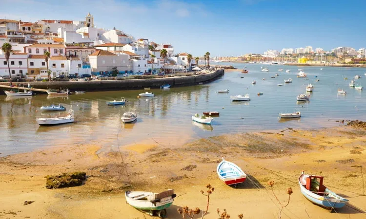 Ferragudo, Algarve, Portugal.