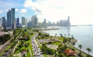 Avenida Balboa in Panama City