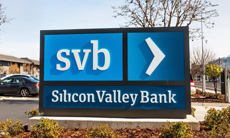 Silicon Valley Bank logo at their headquarters